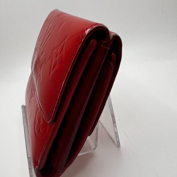 GUC Louis Vuitton Red Vernis Trifold Wallet - Picture 9 of 9